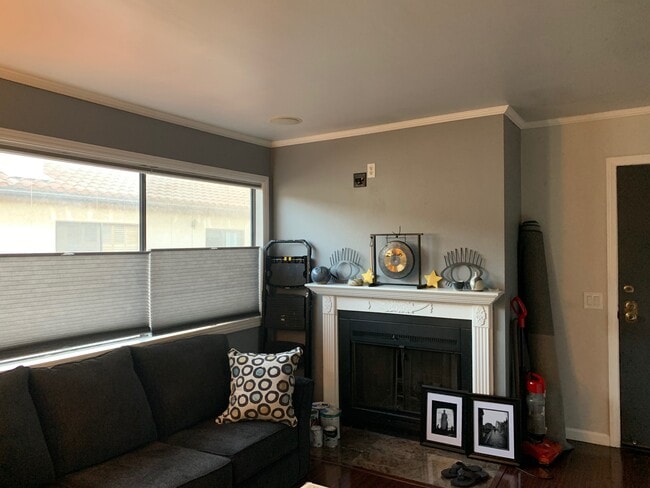 Building Photo - 112 N Avenue 66 Unit 17