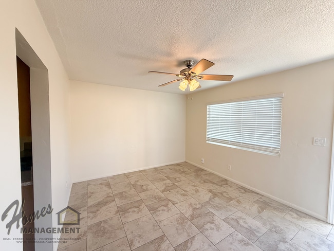 Photo - 641-641 Kaylyn Way