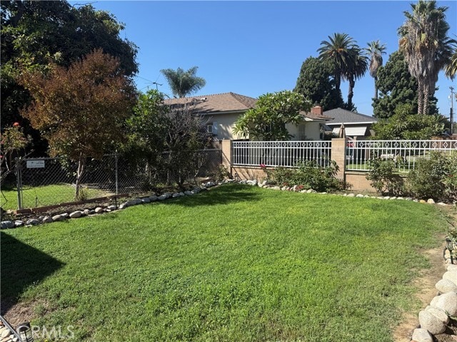 Photo - 821 S Lemon St