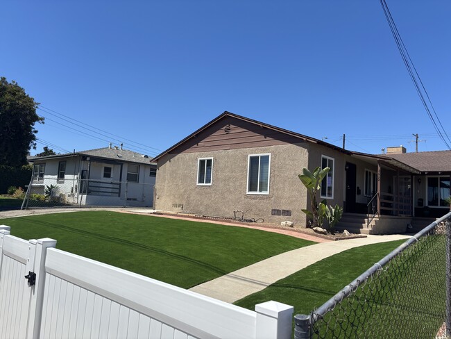 Photo - 6009 W 86th Pl