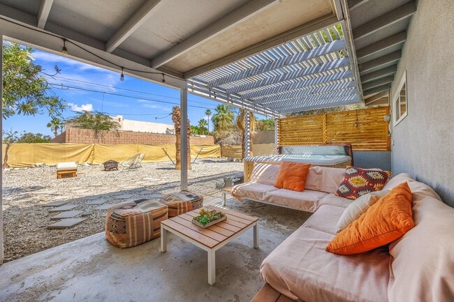 Photo - 13215 Deodar Ave