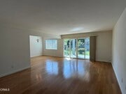 Photo - 868 Fairview Ave