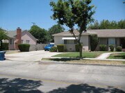 Large Oversize "Parking Lot" type driveway - 3121 W Wyoming Ave House