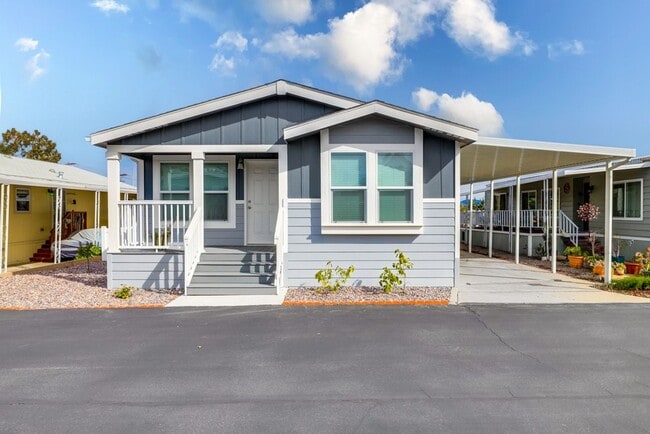 Building Photo - Manufactured Home in Casitas del Sol, 55+ Community