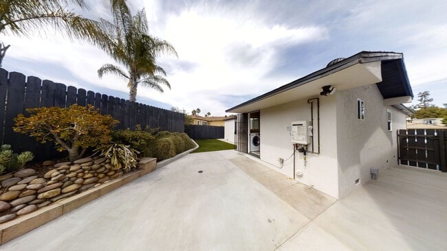 Photo - 4840 Curry Dr