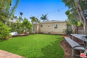 Photo - 815 Crestmoore Pl