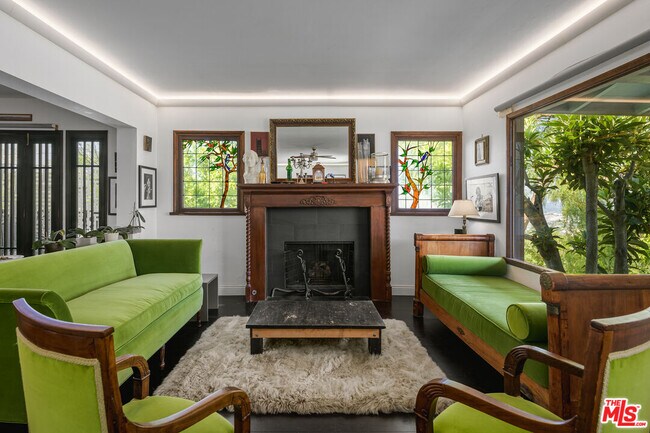 Photo - 948 Elyria Dr