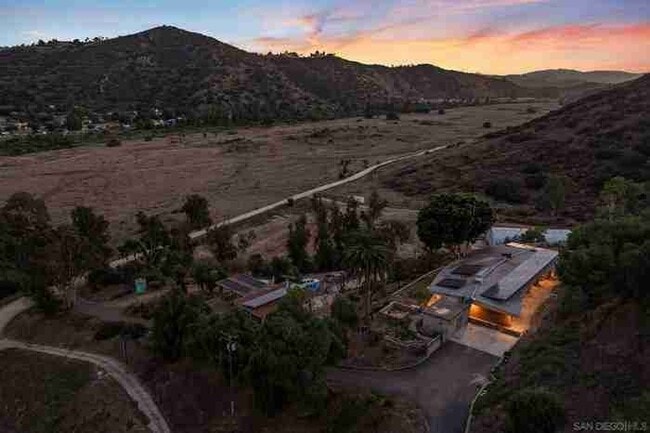 Photo - 14740 Willow Rd