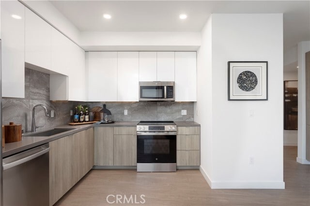 Photo - 511 S Harbor Blvd Unit 501