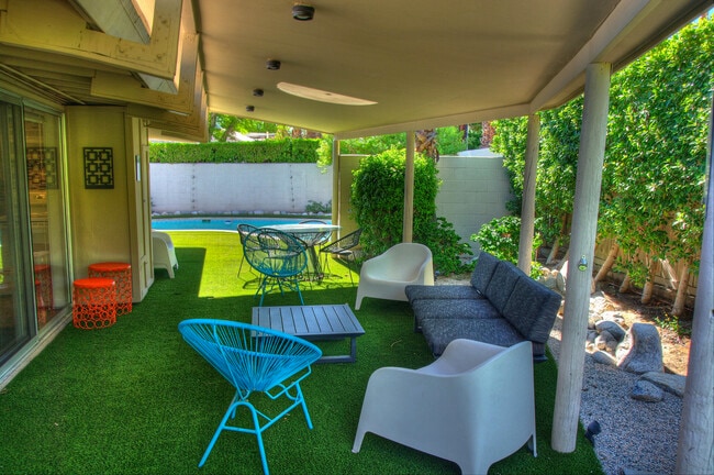 Photo - 45710 Shadow Mountain Dr