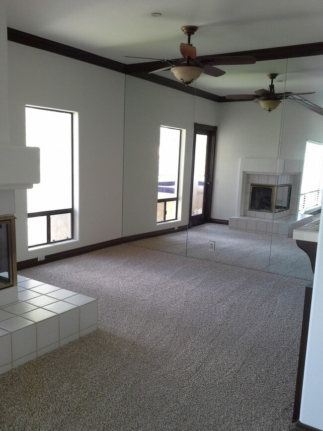 Photo - Terrific 1Br/1.5Ba Condo in Gated Masters Hill W/ Golf Course Views
