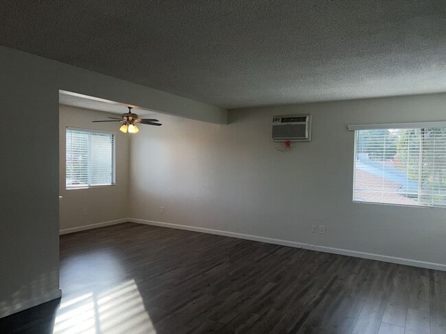 Photo - 122 Unit 2510 B