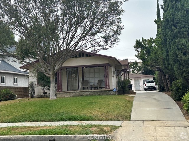 Building Photo - 420 N 3rd St Rental