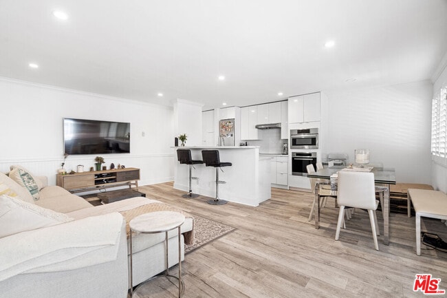 Building Photo - 2884 Sawtelle Blvd Unit 117
