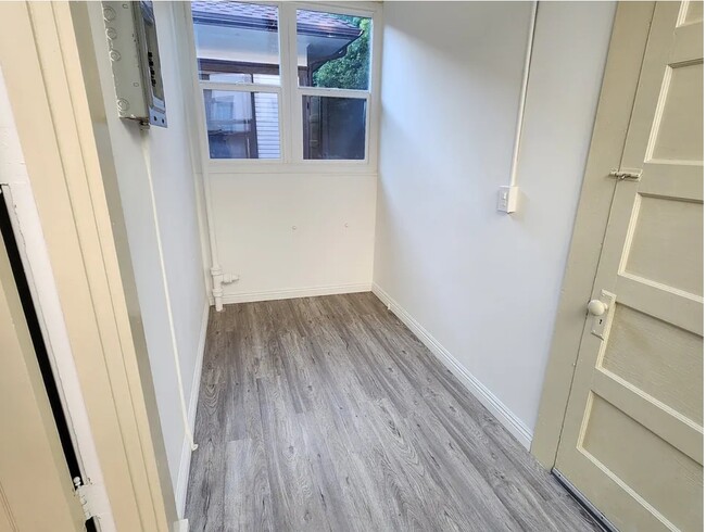 Photo - 681 Mira Monte Pl