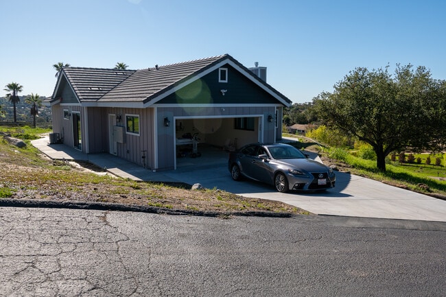Photo - 9941 Los Nidos Ln