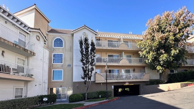 Photo - 4750 Templeton St Unit 1111