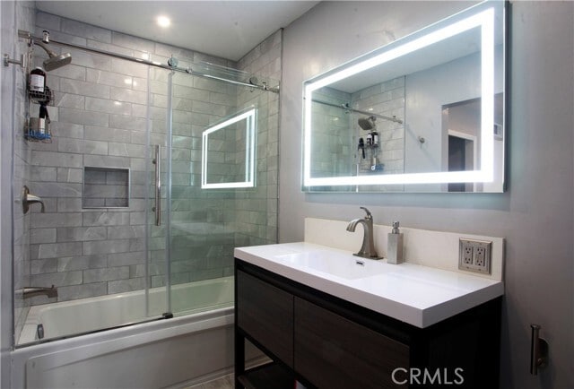 Photo - 2053 Barry Ave