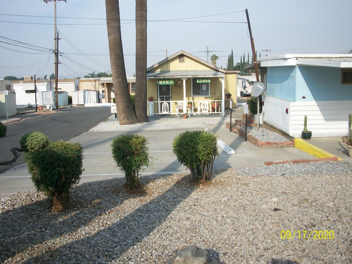 Green Valley Mobile Home Park - Green Valley Mobile Home Park
