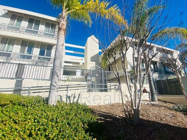 Building Photo - 5540 Lindo Paseo Unit Apt #3