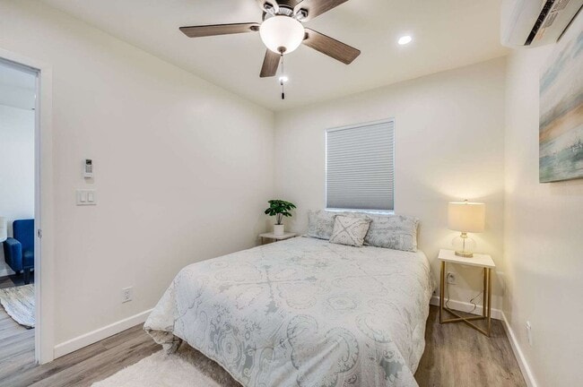 Photo - 1902 E Chevy Chase Dr