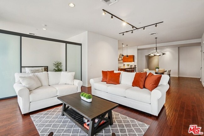 Photo - 801 S Grand Ave Unit 1310