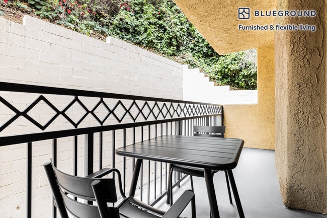 Photo - 535 Gayley Ave Unit FL3-ID265