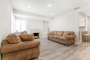 Photo - 1527 N Screenland Dr House