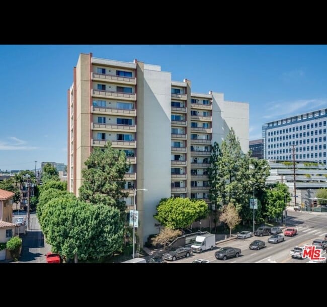Photo - 321 S San Vicente Blvd Unit 903