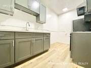 Photo - 960 S Oxford Ave Unit 108