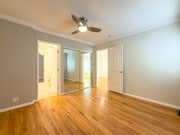 Photo - 10428 Riverside Dr Unit 10428