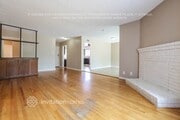 Photo - 15040 Valerio St