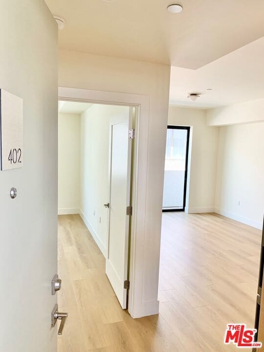 Photo - 1822 Overland Ave Unit 402