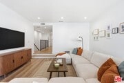 Photo - 324 S Elm Dr Unit 101
