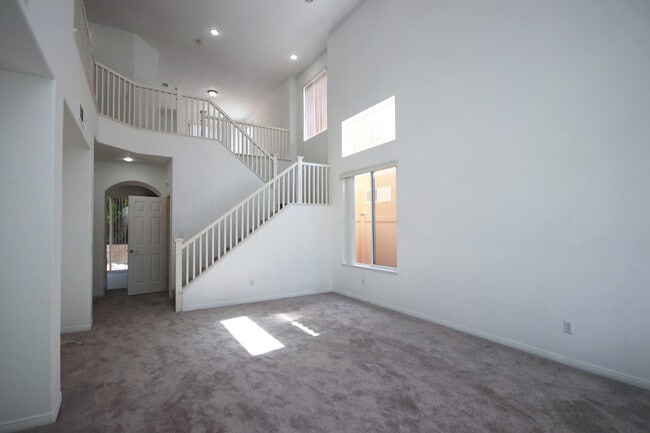Photo - 2911 Spruce Ct