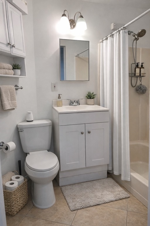 Bathroom - 640 N Fuller Ave Unit Guest House