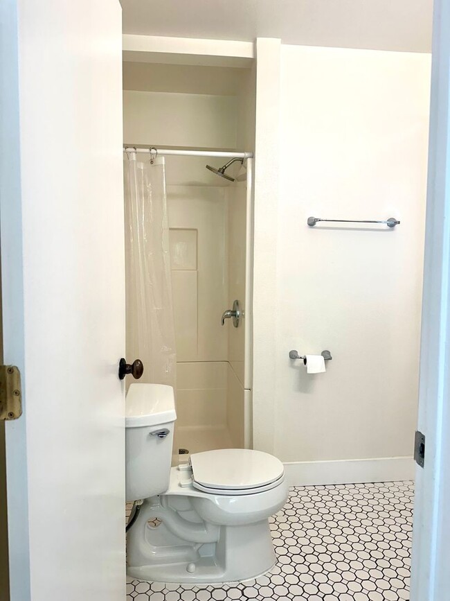 Photo - 203 S Melrose St Unit 203 S Melrose - B