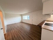 Photo - Two Bedroom Cypress Apartment For Rent-Inc... Unit B