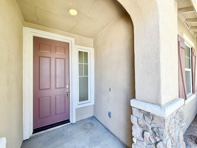 Photo - Blackmore Ranch Cul-de-Sac Home w/ Loft, 3-Car Tandem Garage & RV Parking