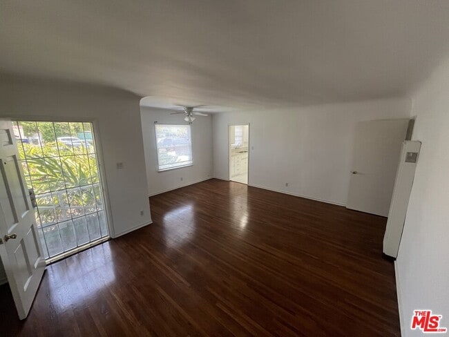 Building Photo - 4225 Campbell Dr Rental