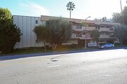 Photo - Encino Voltaire Apartments