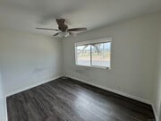 Photo - 8925 Cottonwood Ave Apartment