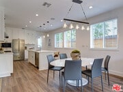 Photo - 1278 Meadowbrook Ave House