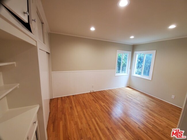 Photo - 676 Bienveneda Ave
