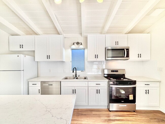 Photo - 121 Highland Dr