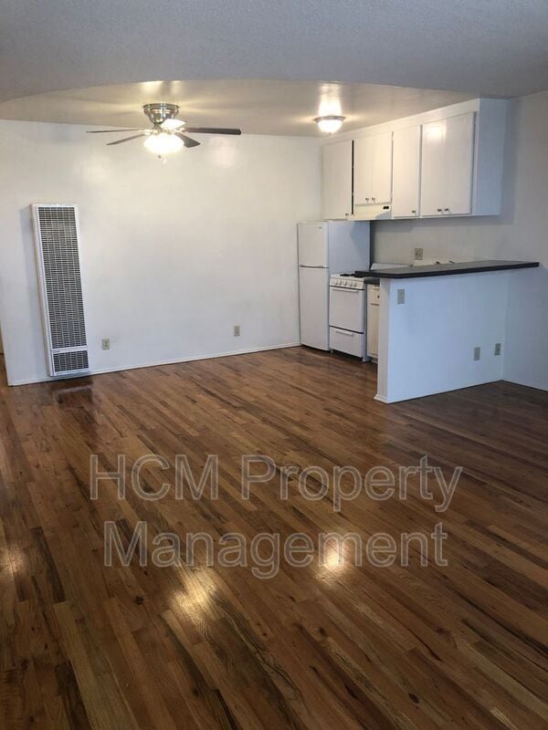 Building Photo - 1811 7th St