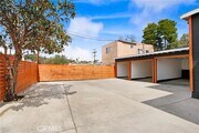 Photo - 1427 Lake Shore Ave Townhome