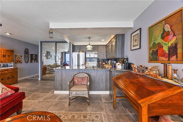 Photo - 721 Esplanade Unit 602