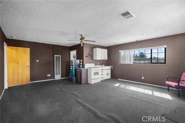 Photo - 663 Eston Pl