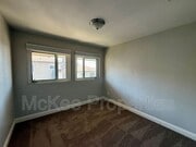 Photo - 2321 Brant St